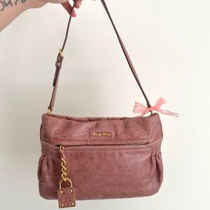 Rare pink vintage Miu Miu shoulder bag🎀